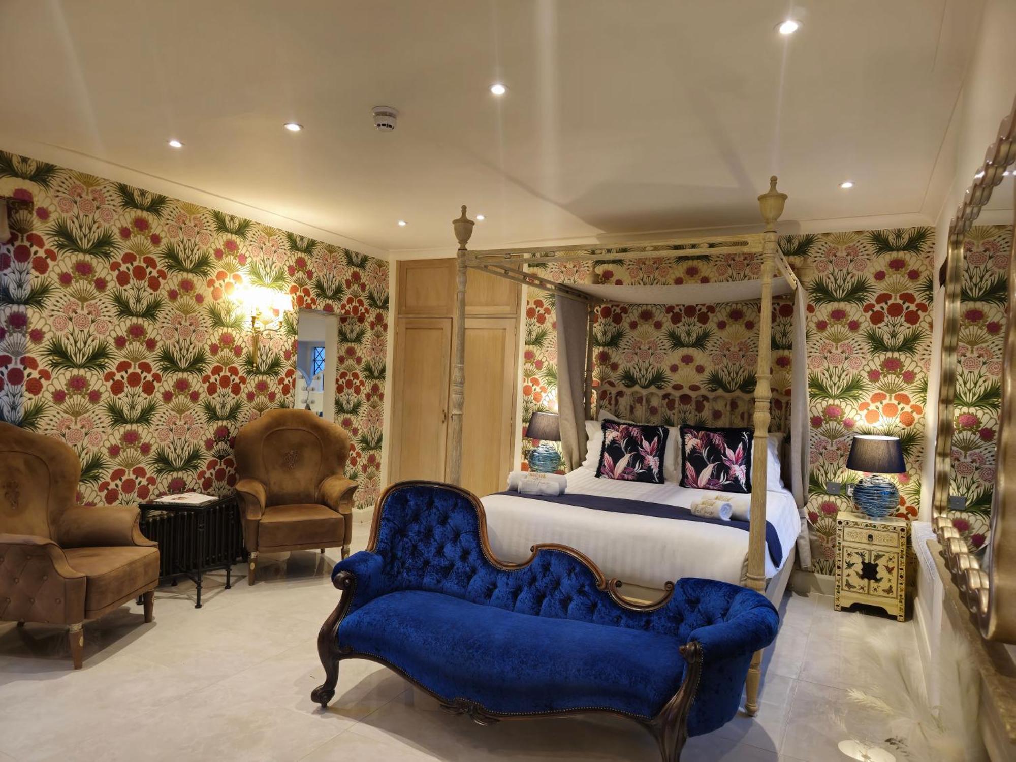 Weston Manor Hotel 外观 照片