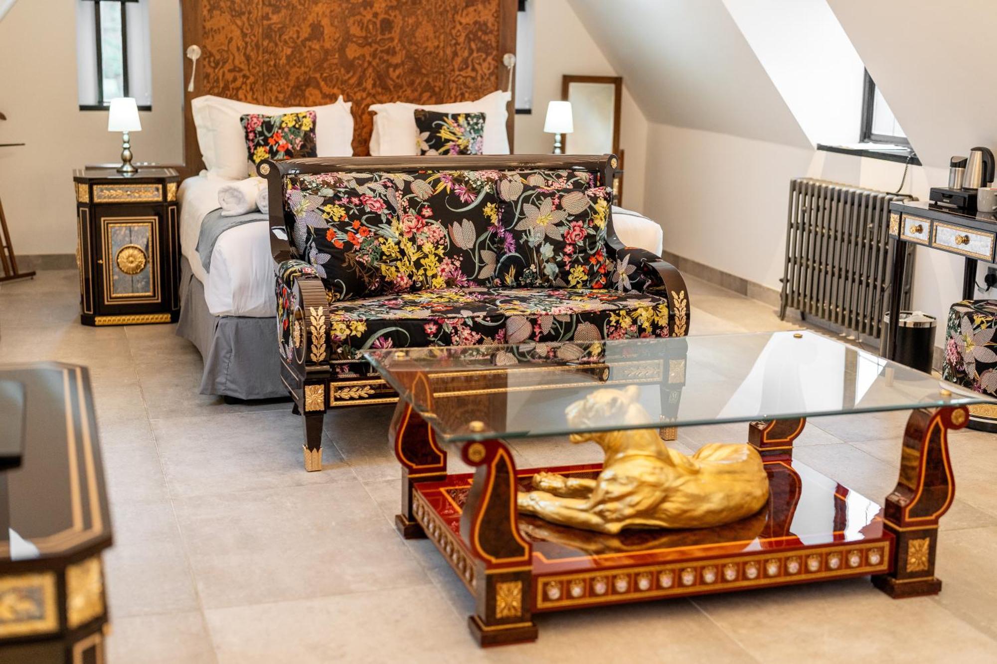 Weston Manor Hotel 外观 照片
