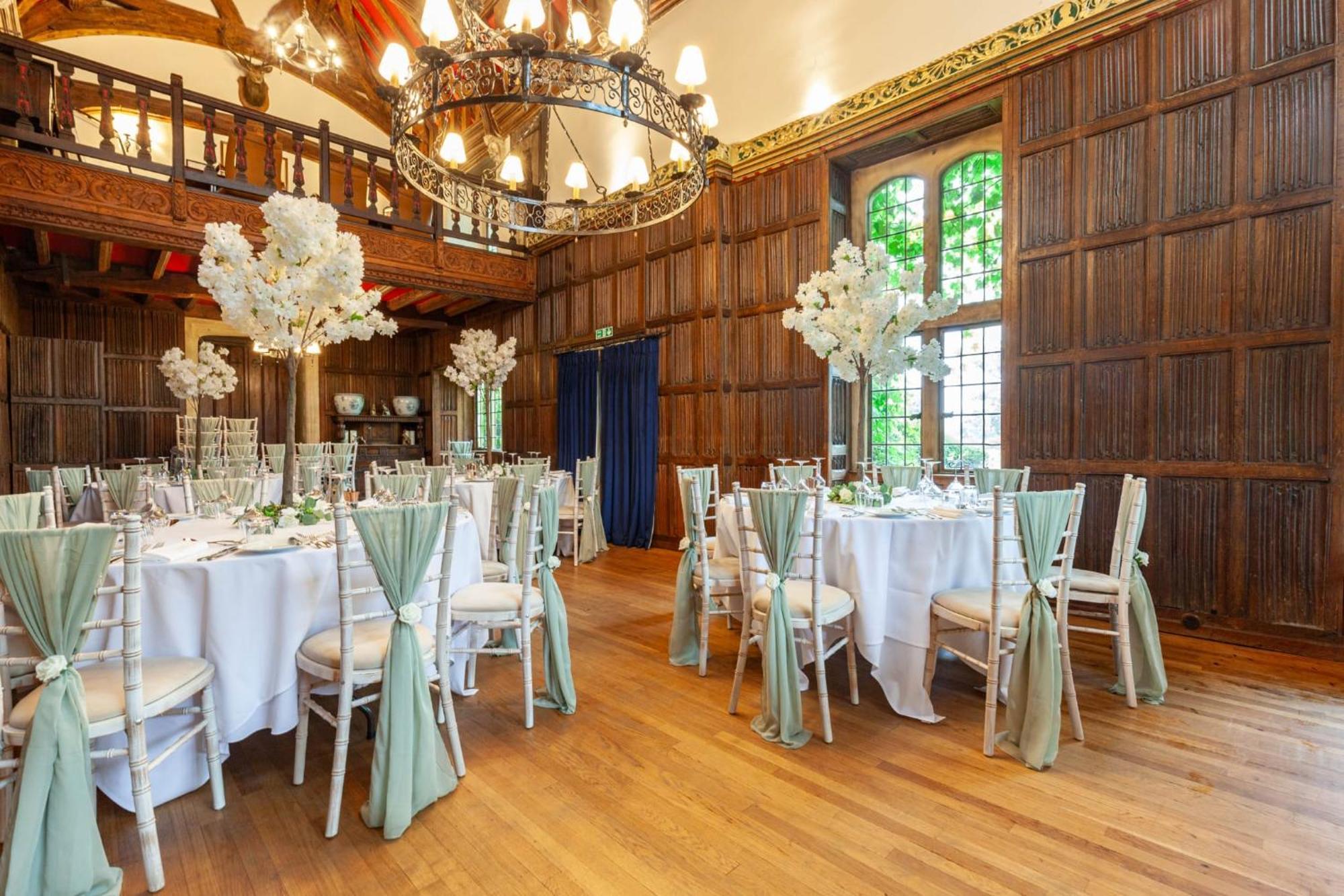 Weston Manor Hotel 外观 照片