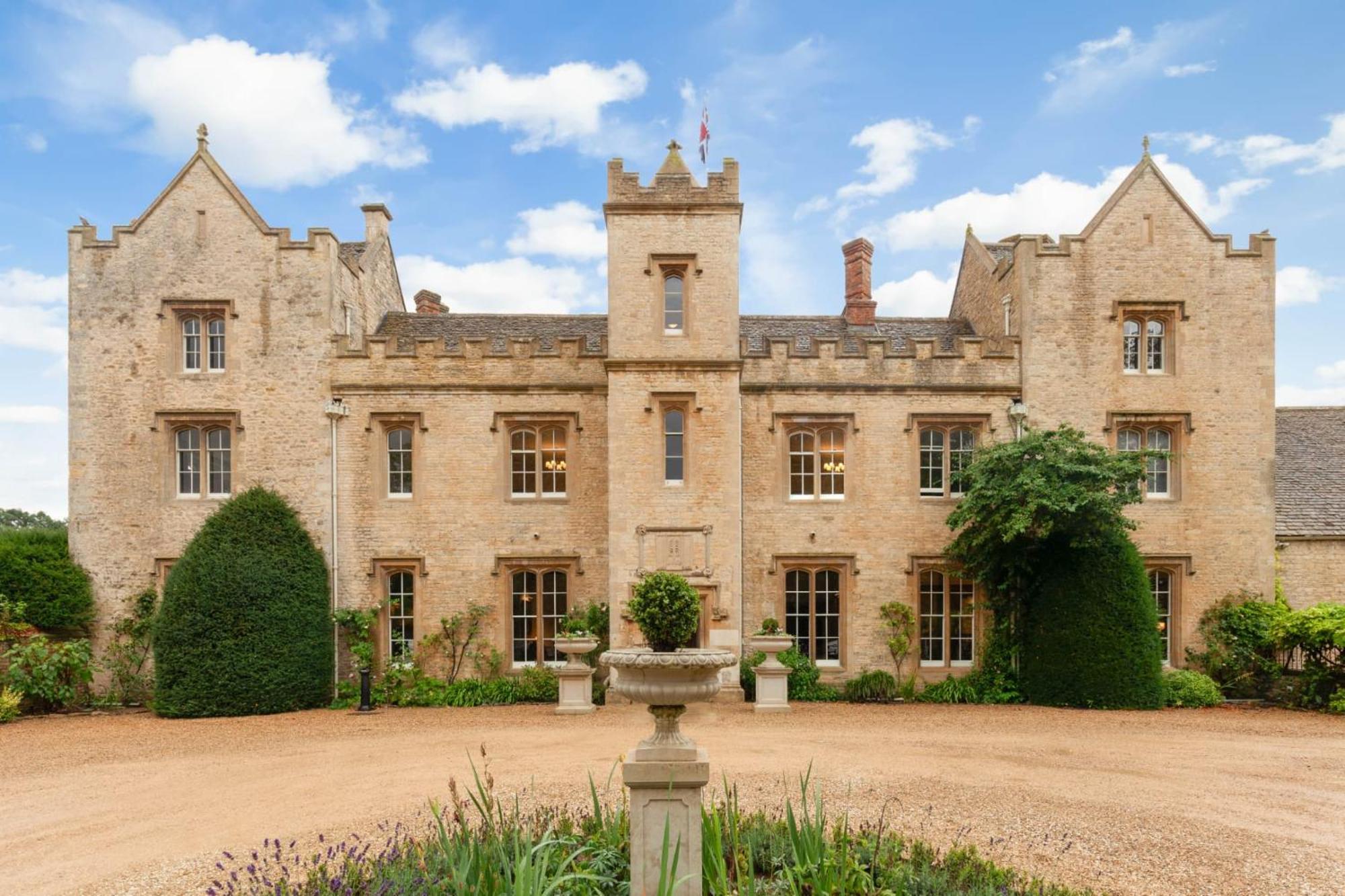 Weston Manor Hotel 外观 照片